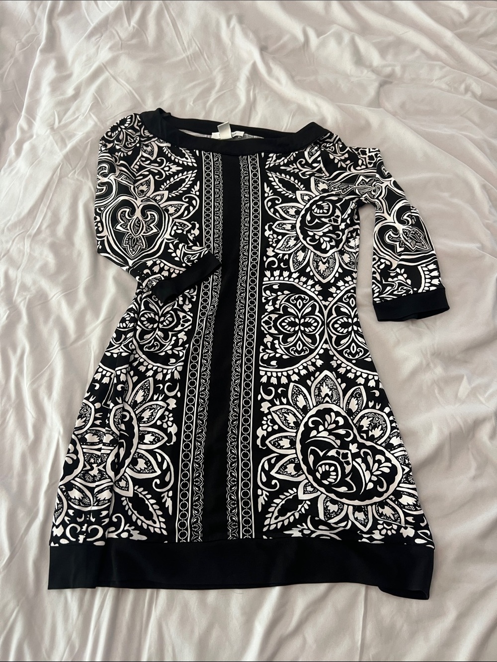 White House Black Market Black & White Printed Midi Dress